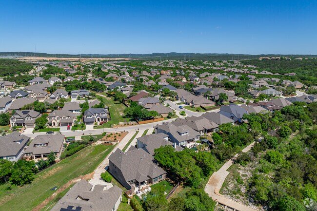 Professional Trash removal in Shavano Park, TX